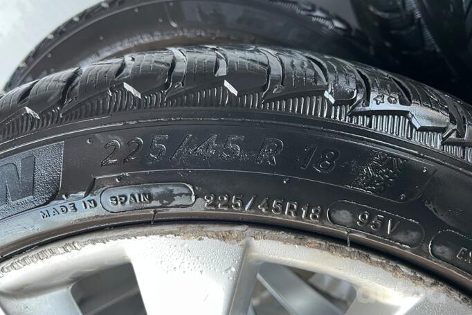 Mallory Turbine, stop lekki