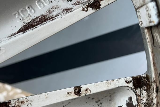 Mallory Turbine, stop lekki