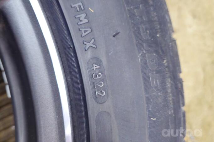 Toyota rav4, stop lekki