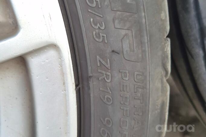 Audi, stop lekki