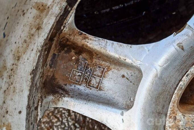 AUDI, stop lekki