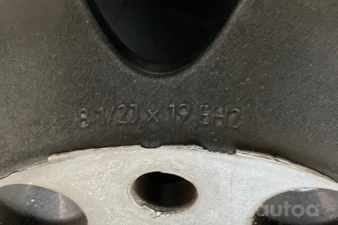 BMW, stop lekki