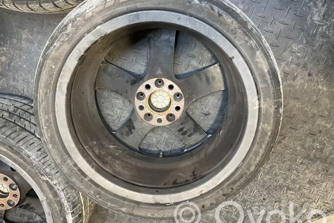 BMW, stop lekki