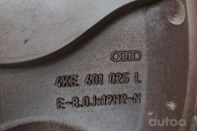 Audi, stop lekki