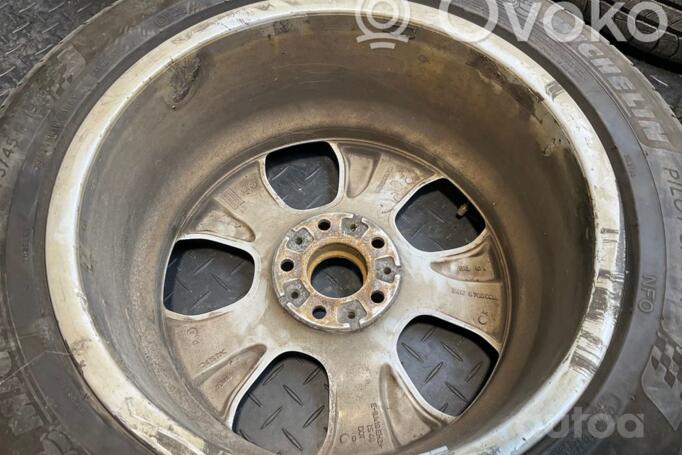 BMW, stop lekki