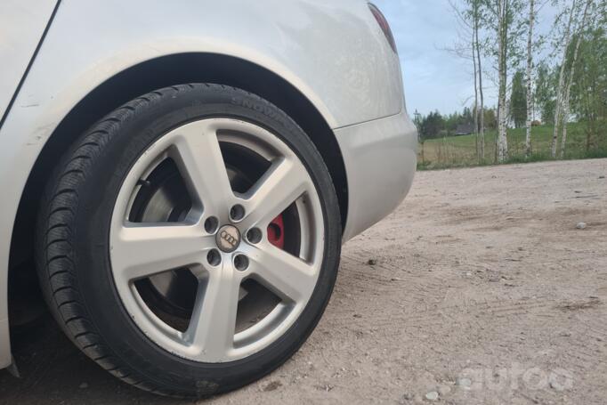 AUDI, stop lekki