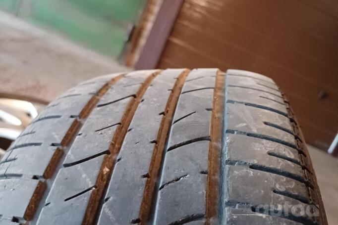 MITSUBISHI, stop lekki