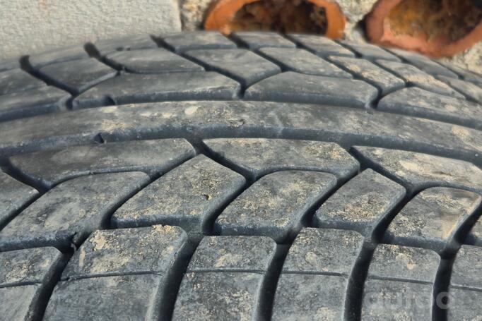 BMW, stop lekki