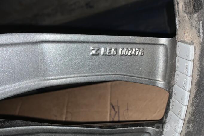 Audi, stop lekki