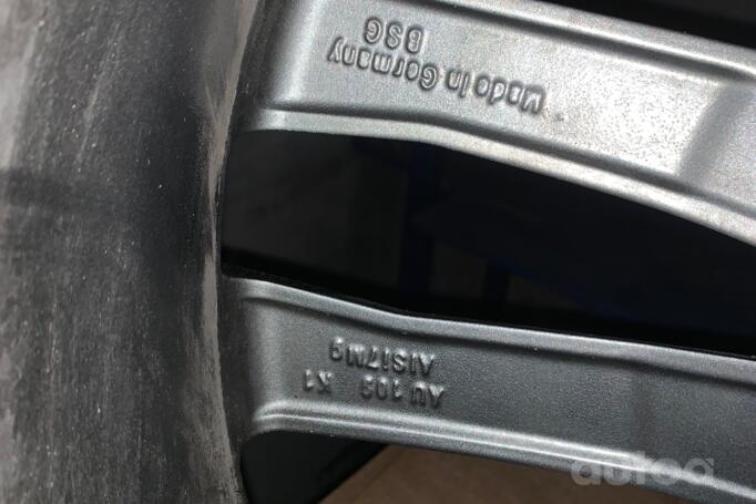 Audi, stop lekki