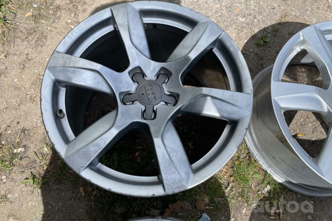 Audi, stop lekki