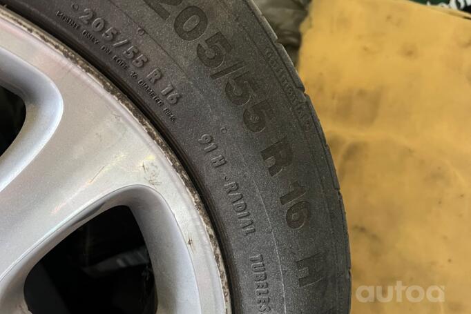 Mercedes-Benz, stop lekki