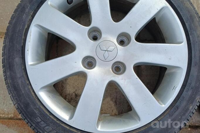 MITSUBISHI, stop lekki