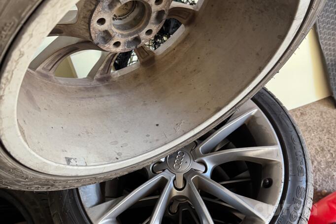Audi, stop lekki