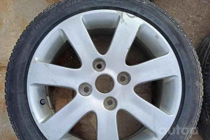 MITSUBISHI, stop lekki