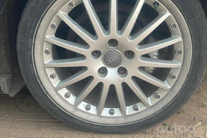 Audi, stop lekki