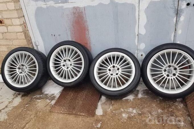 Mercedes AMG, stop lekki
