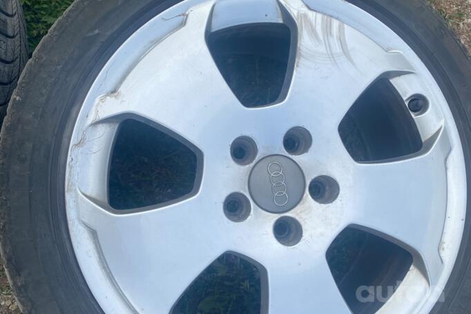 Audi orginalus ratlankiai, stop lekki