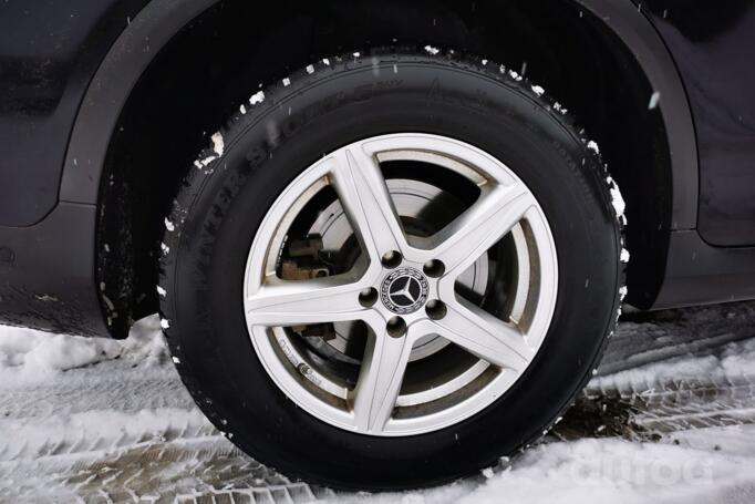 Mercedes, stop lekki