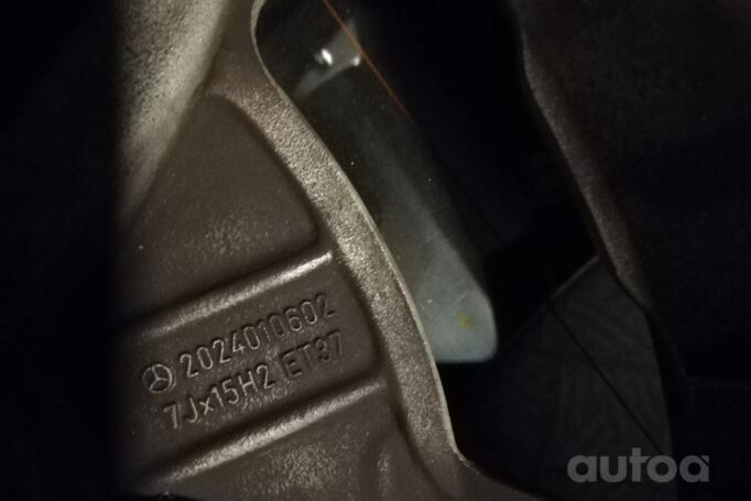 Mercedes Benz, stop lekki