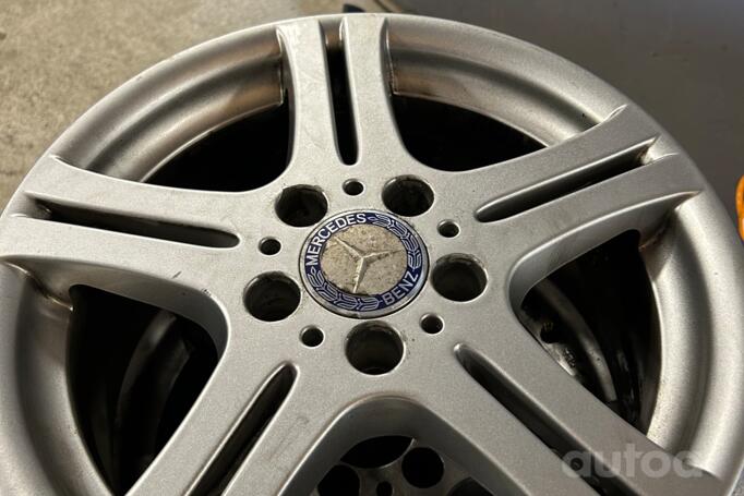 Mercedes-benz, stop lekki