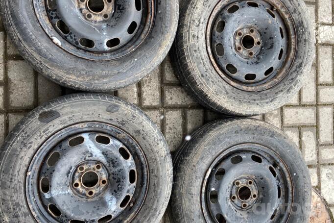 ınne, stal tłoczona