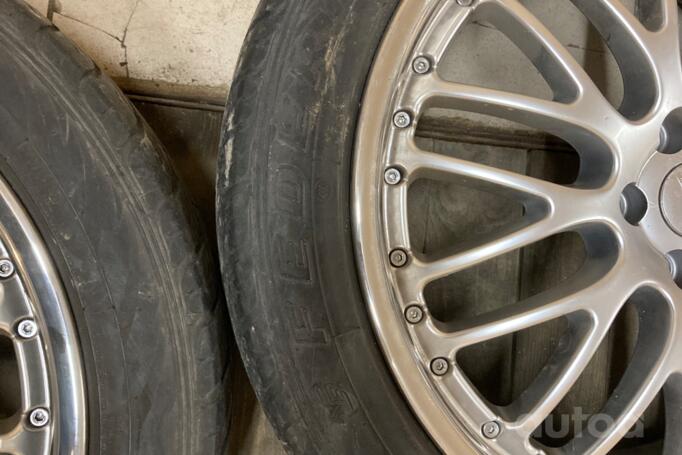 Larzon Panamera, stop lekki