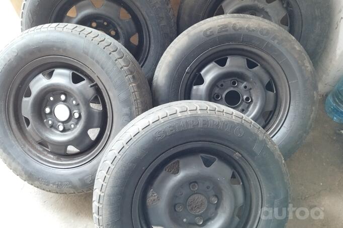 Audi, stal tłoczona