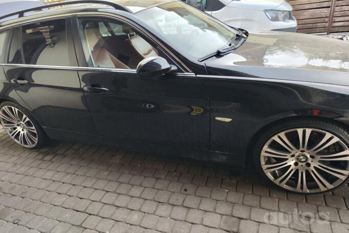 BMW, stop lekki