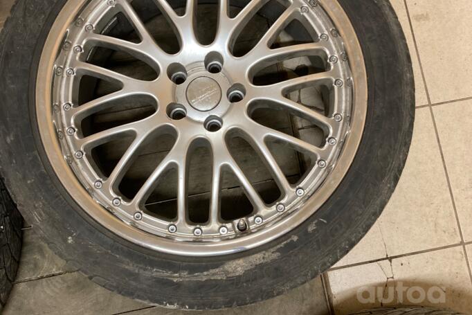 Larzon Panamera, stop lekki