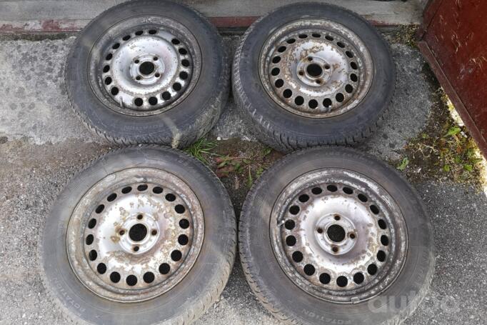 ınne, stal tłoczona