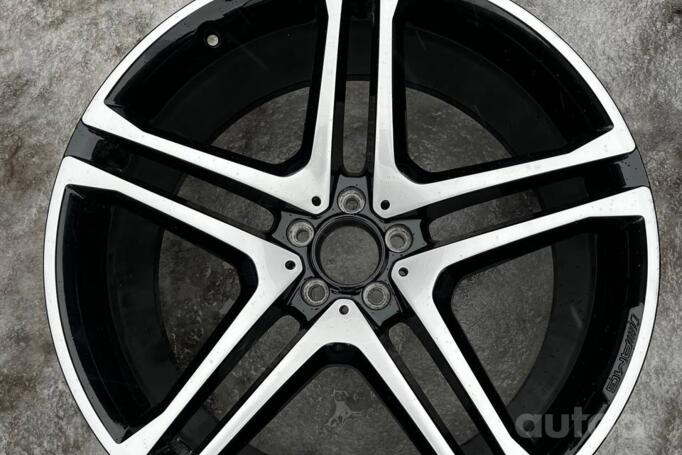 Mercedes, stop lekki