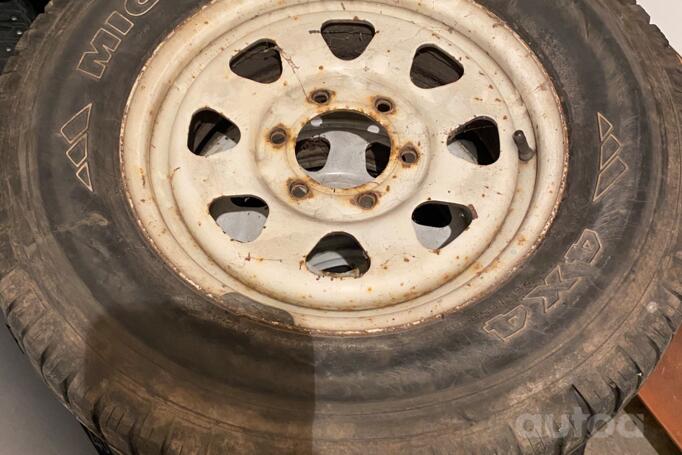 ınne, stal tłoczona