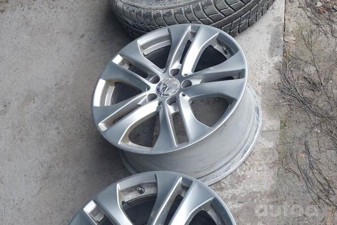 Mercedes Benz, stop lekki