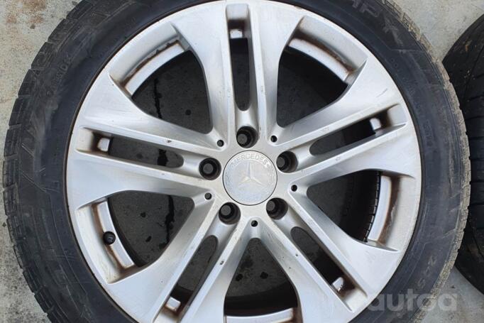 Mercedes, stop lekki