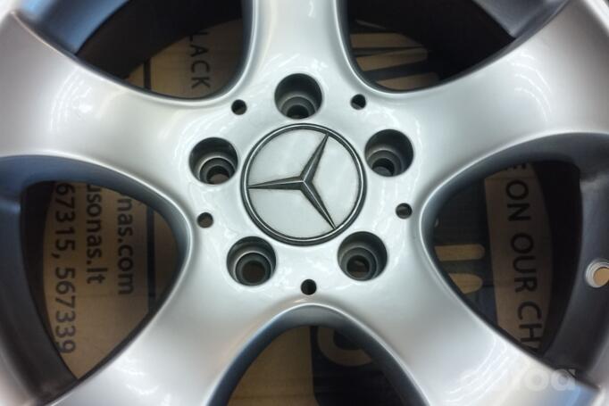 Mercedes, stop lekki