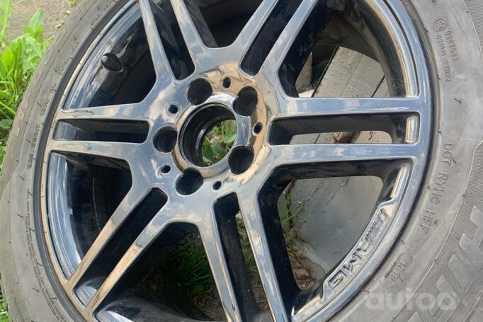 Mercedes-Benz, stop lekki