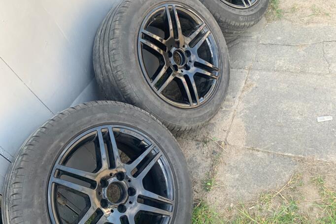 Mercedes, stop lekki