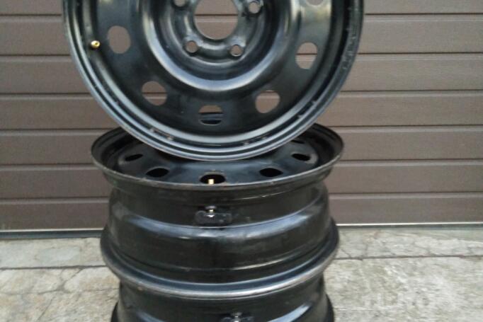 Chrysler,Dodge,Lancia,VW routan nuo 2008 metų, stal tłoczona