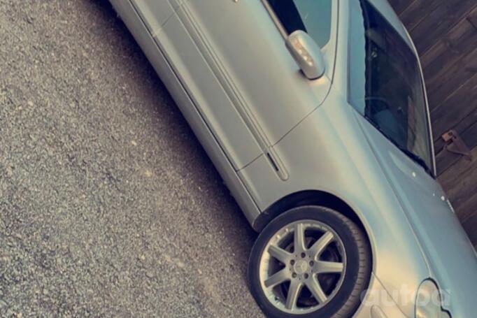 Mercedes, stop lekki