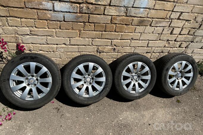 Mercedes-Benz, stop lekki