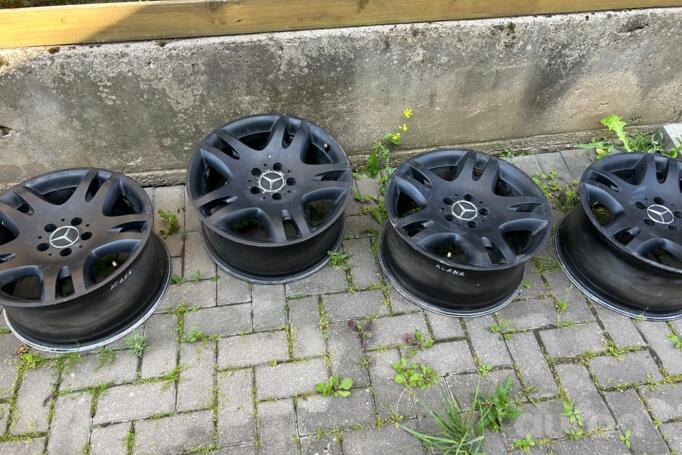 Mercedes, stop lekki