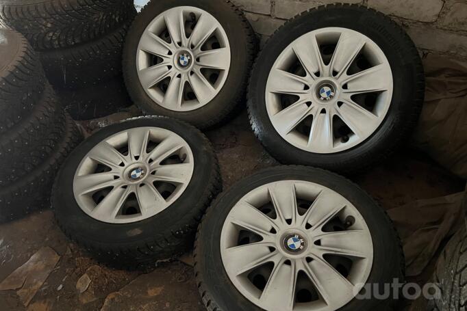 BMW E90, stal tłoczona