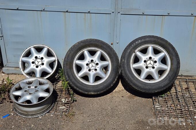 Mercedes Benz, stop lekki