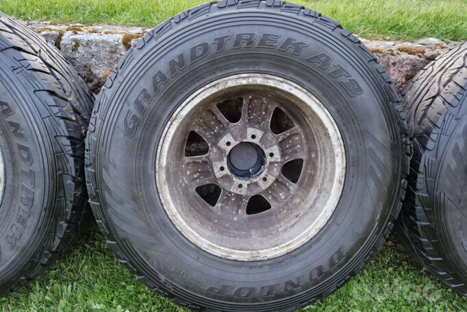 Nissan Patrol, stop lekki