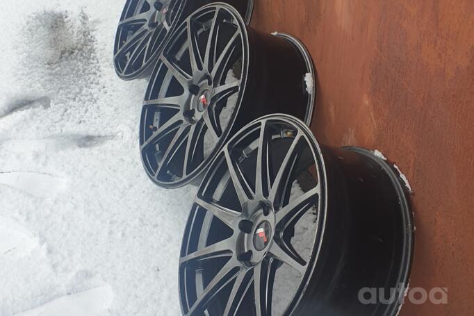 Japan Racing JR11, stop lekki