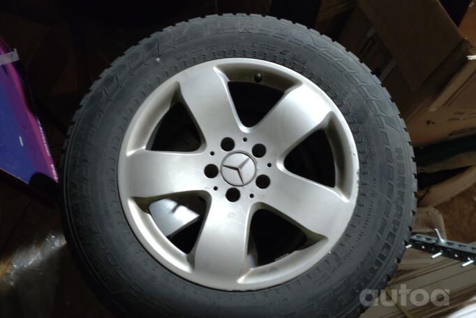 Mercedes, stop lekki