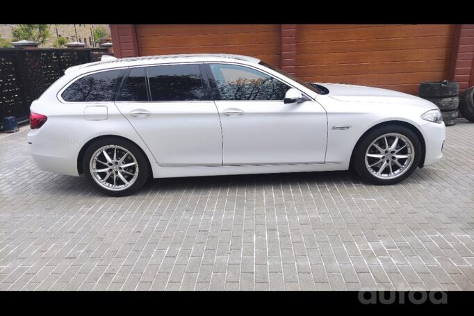 BMW f10/f11, stop lekki