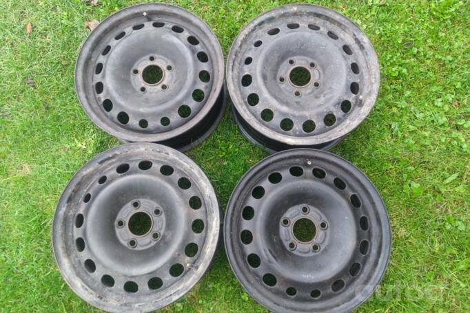 Ford, stal tłoczona