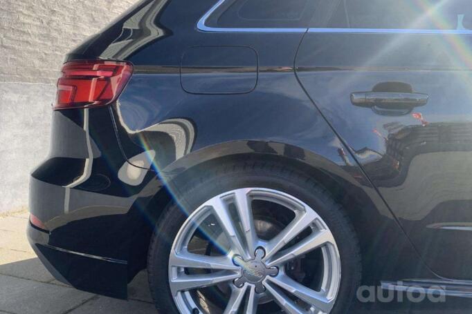 Audi, stal tłoczona